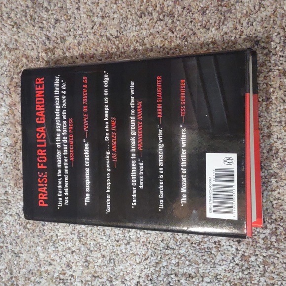 Lisa Gardner Fear Nothing Book - Picture 3 of 4